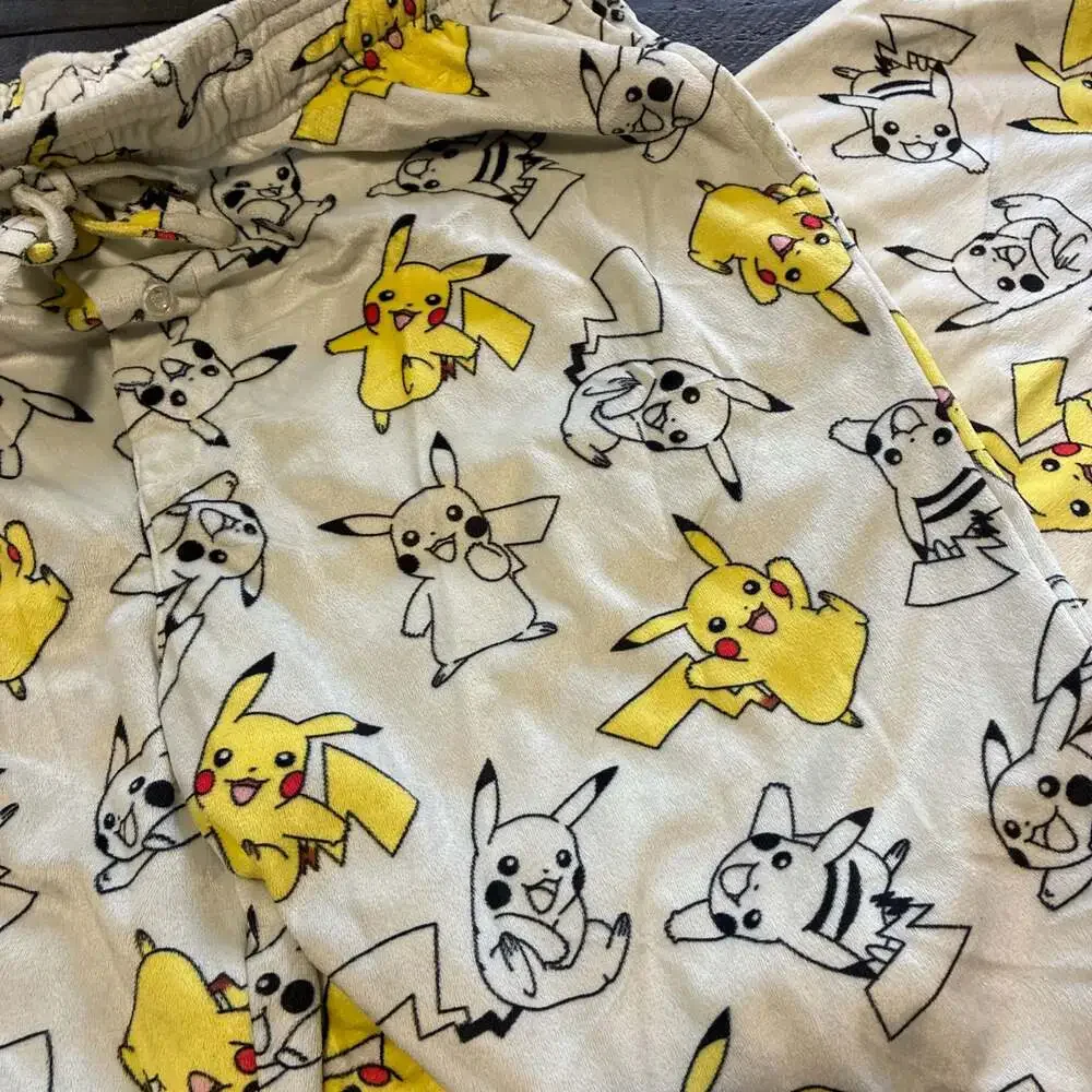 Pokemon Pikachu Size Large Super Soft Pajama Pants EUC - Picture 2 of 5